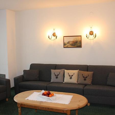 Apart Hotel Garni Strasser Zell am Ziller Exteriör bild