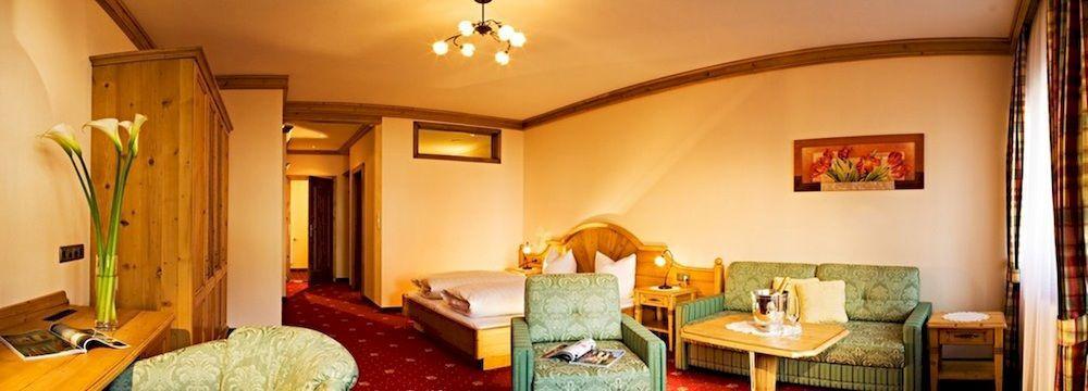 Apart Hotel Garni Strasser Zell am Ziller Exteriör bild