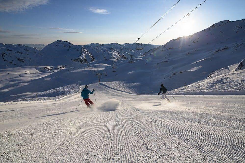 Apart Hotel Garni Strasser Zell am Ziller Exteriör bild